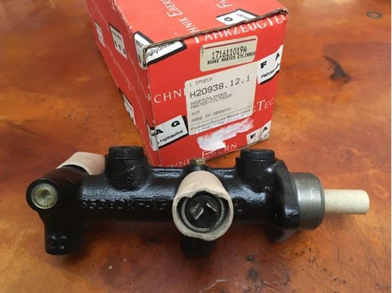 Picture of Master Cylinder