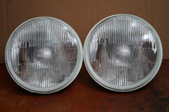 Picture of H4 Headlight 7 inch Set of 2